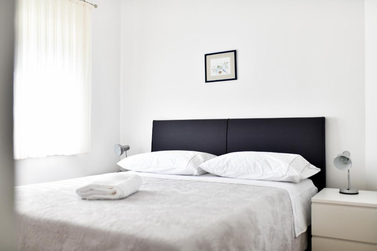 Apartments Martom Seline ภายนอก รูปภาพ